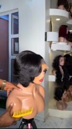 Luxury donor layered tiwa wig 
5by5 glueless customize - Image 4